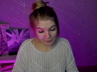 lilywilliamss live cam profile
