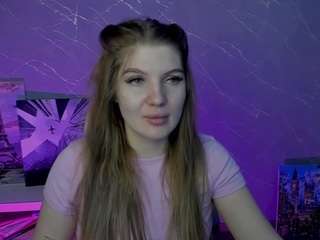 lilywilliamss's CamSoda show and profile