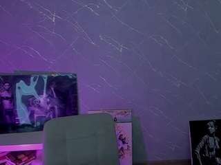 le modèle lilywilliamss est en webcam porno dans un show sur le site camsoda, il possède les tags suivants: ahegao,amateur,upskirt,toys,tease,spank,solo,smile,shy,pov,normal,no drinking,natural,moaning,lovense,fingers,feet,doggy-style,dirty-talk,cute