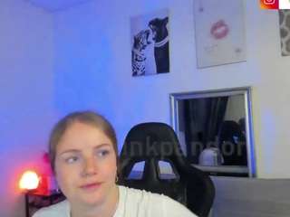 piinkpandora webcam