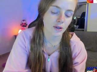 piinkpandora webcam model