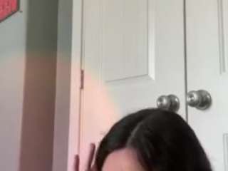 Live webcam model smoothmami on Soda Cams