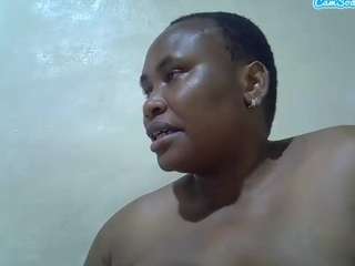 sweetbubbly254 Live Webcam on CamSoda