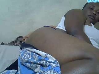 sweetbubbly254 webcam model