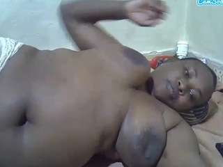 sweetbubbly254 webcam