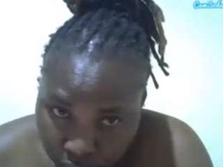 Sweetbubbly254 live webcam show