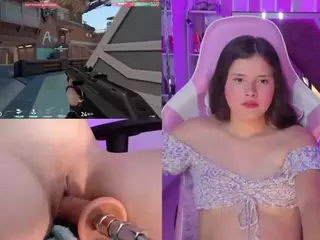 TriannaB's Live Sex Cam Show