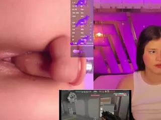 TriannaB's Live Sex Cam Show