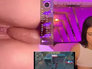 TriannaB's Live Sex Cam Show