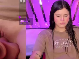TriannaB's Live Sex Cam Show