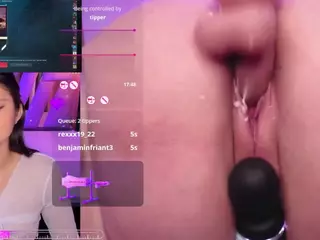 TriannaB's Live Sex Cam Show
