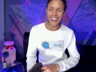 keytin-thomson Live Webcam on CamSoda