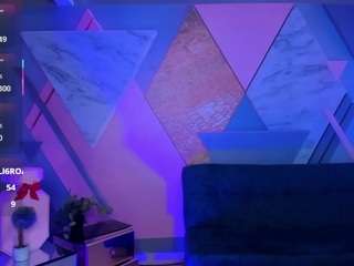 keytin-thomson Live Webcam on CamSoda