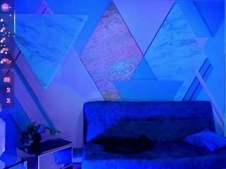 keytin-thomson Live Webcam on CamSoda