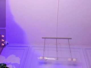 keytin-thomson's live room