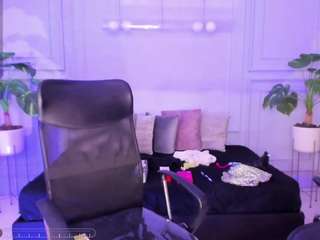 Keytin-Thomson live webcam show