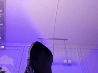 keytin-thomson's live room