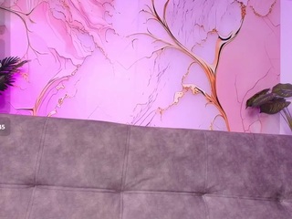 keytin-thomson's live room