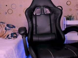 mia-gothzx Live Webcam on CamSoda