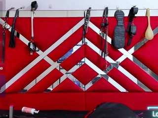 The submissive Kathia