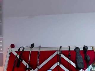 The submissive Kathia