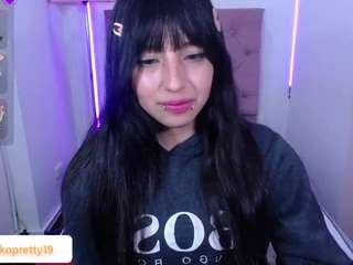 alexa-pretty19 from camsoda
