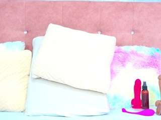 alliciakim18 Live Webcam on CamSoda