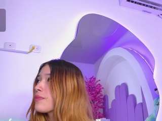 AlliciaKim18