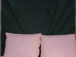 ariana-ceballos's CamSoda show and profile