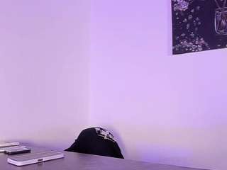 cristiina-presley webcam