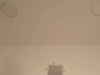 cristiina-presle... Live Webcam on CamSoda