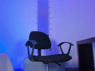  cristiina-presley chat room