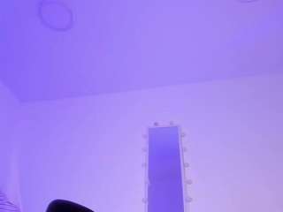 cristiina-presley Live Webcam on CamSoda