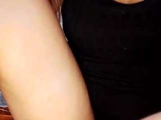 Live webcam model cristiina-presley on Soda Cams