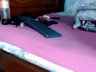 cualquieradulce20's Live Sex Cam Show