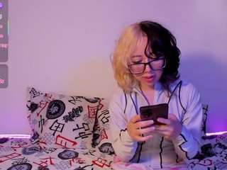 frida-lassi Live Webcam on CamSoda