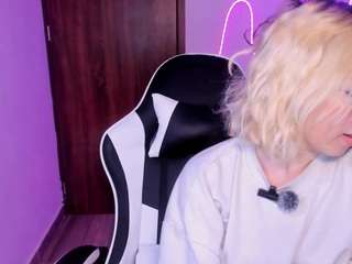 frida-lassi Live Webcam on CamSoda