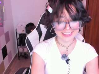 frida-lassi Live Webcam on CamSoda