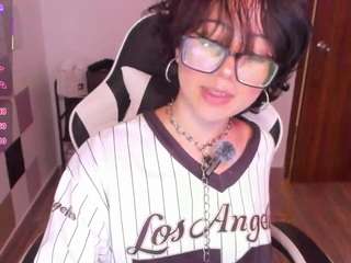 Live webcam model frida-lassi on Soda Cams