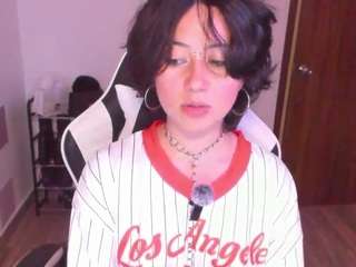 frida-lassi Live Webcam on CamSoda