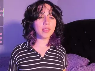 Frida Lassi's Live Sex Cam Show