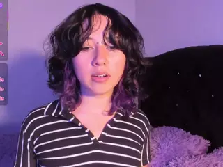 Frida Lassi's Live Sex Cam Show