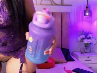 meredithrossee live webcam show