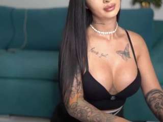 SinfulStar live cam preview