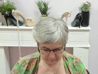 Live webcam model irislust on Soda Cams