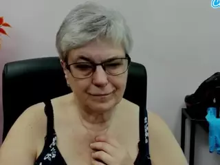 IrisLust's Live Sex Cam Show