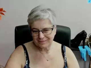 IrisLust's Live Sex Cam Show