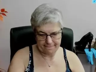 IrisLust's Live Sex Cam Show