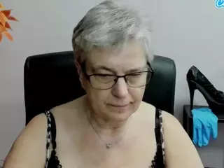 IrisLust's Live Sex Cam Show