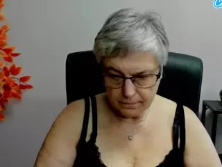 IrisLust's Live Sex Cam Show